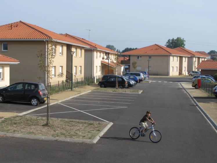 Vue lontaine  côté collectifs