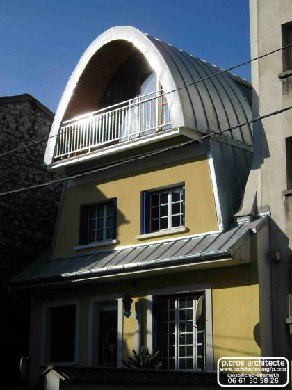 Façade sur rue.