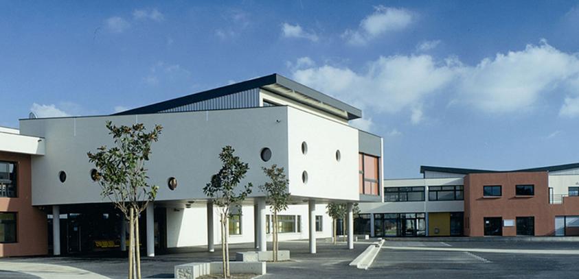 Collège 600 à Calvisson, conçu par Quailemonde Architectes