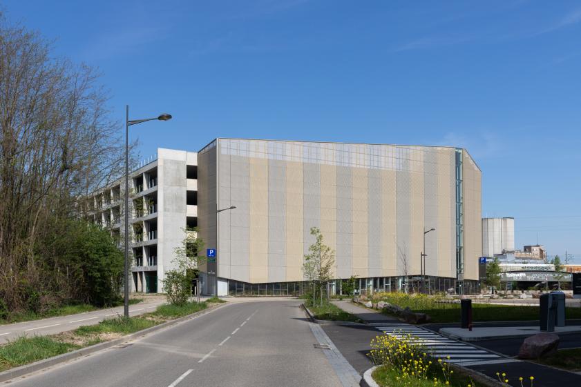 La parking dans son contexte