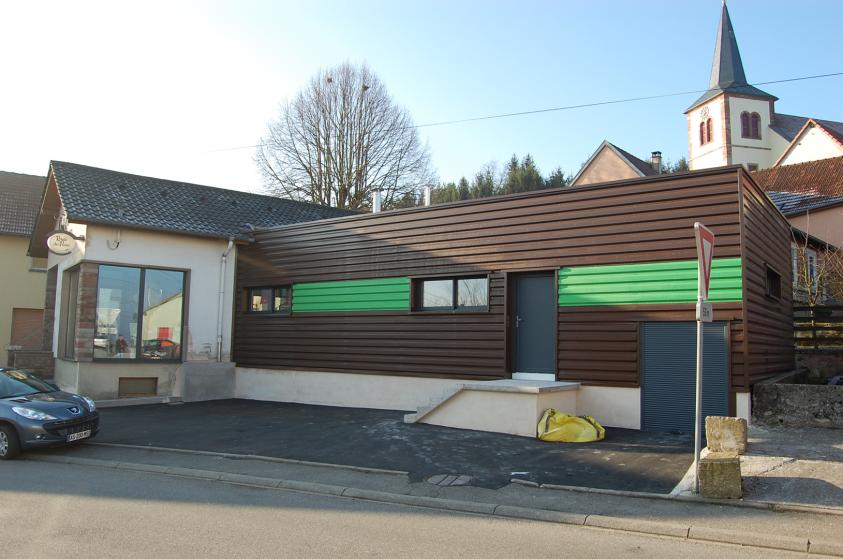 Transformation d'une banque en boulangerie. DURSTEL. 2011