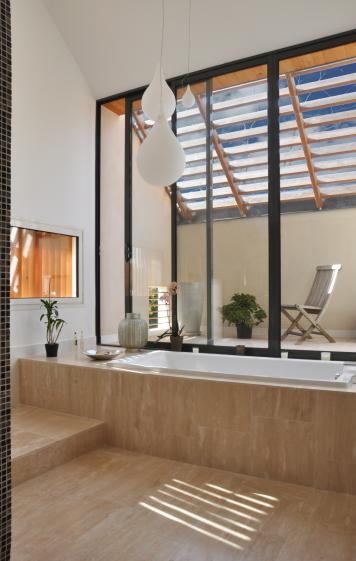 Salle de bain à l'étage