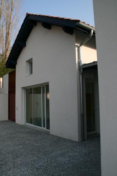 pesjl0102_web.jpg