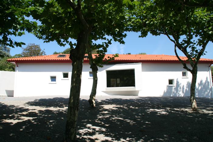 ecsjl02001.jpg