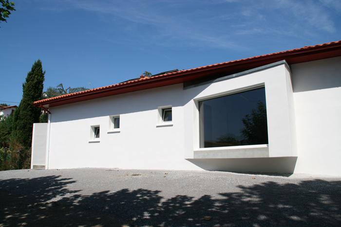 ecsjl02002.jpg