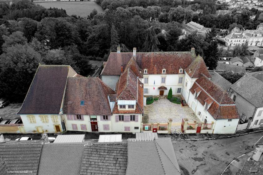 Restauration et isolation de la sous-préfecture de Charolles ISMH - 71 