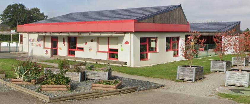 Vue extérieure restaurant scolaire