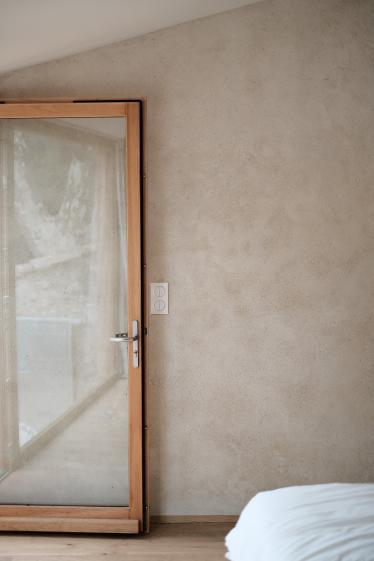 Vue vers l'entrée 