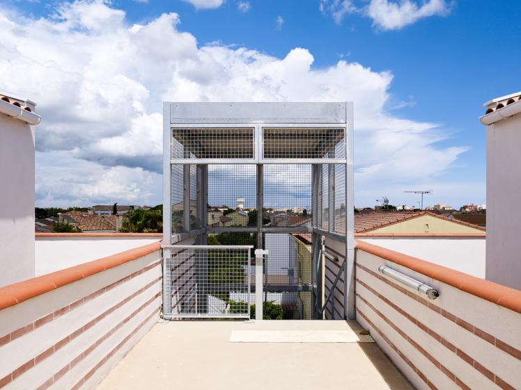 10 Logements sociaux / Escaliers