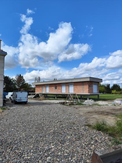 Maison sur pilotis