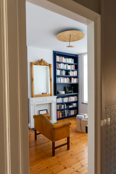 architecte-lille-maison-semi-bourgeoise-bibliotheque-decoration-luminaire