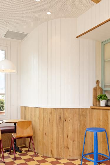8-guinguette_interiors_bouclaud_architecture_c_david_boureau_7409.jpg