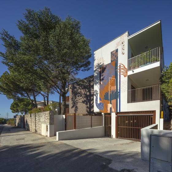 vestia_patio_des_arts_sol_02.jpg