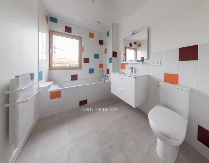 Salle de bains tonique et fun pour les enfants