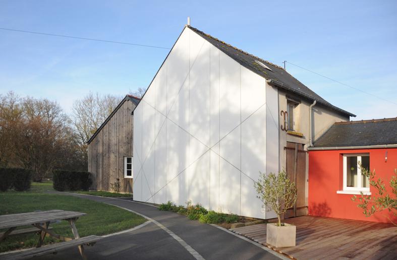2014.03-architecture-restructuration-maison_individuelle-martigne_sur_mayenne-12