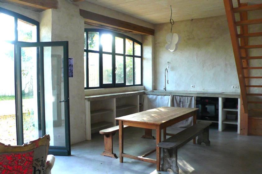 6_-_99_yzeures_interieur_atelier_-_copie.jpg