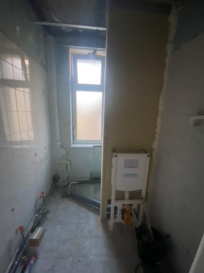 Pose équipement sanitaire 