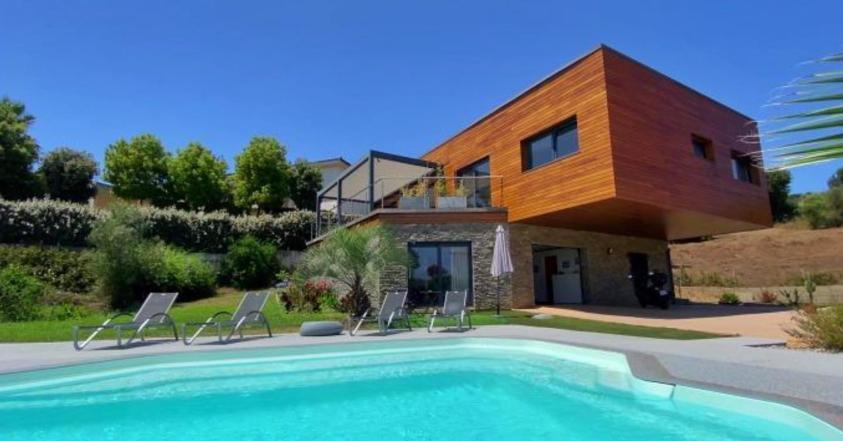Architecte en Corse - Villa standing ecologique ossature bois