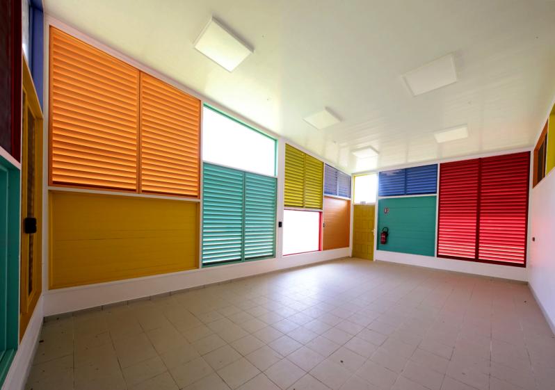 L'intérieur de la salle polyvalente