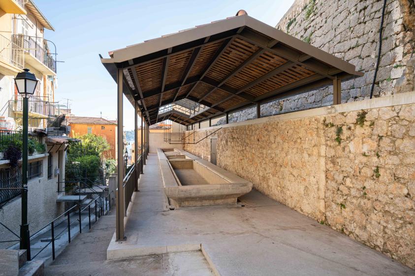 Réstauration lavoir centenaire de Villefranche 06
