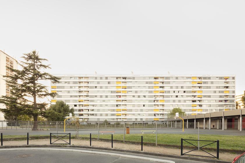 Restructuration - Réhabilitation de 270 logements pour les Résidences Pleyel et Zola / Photographe : Juan Cardona
