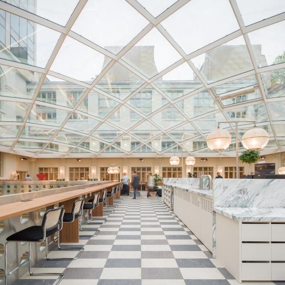 Espace de travail et bar