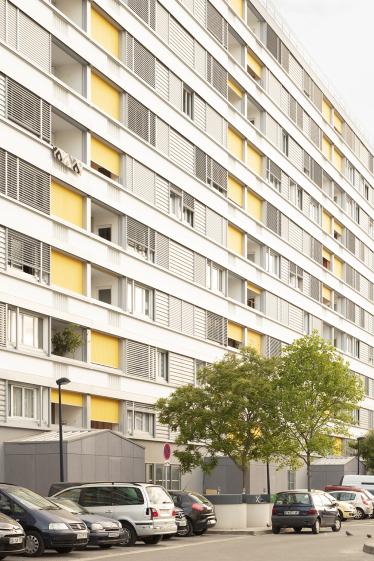 Restructuration - Réhabilitation de 270 logements pour les Résidences Pleyel et Zola / Photographe : Juan Cardona
