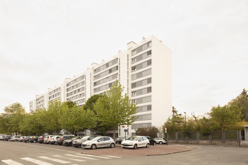 Restructuration - Réhabilitation de 270 logements pour les Résidences Pleyel et Zola / Photographe : Juan Cardona