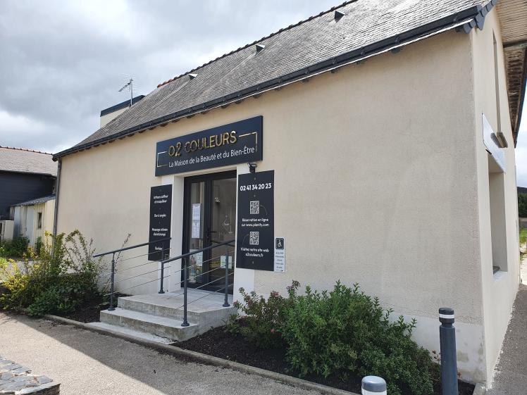 gervaise-hasbroucq-architecte-49-maineetloire-renovation-salon-coiffure-accès-pmr