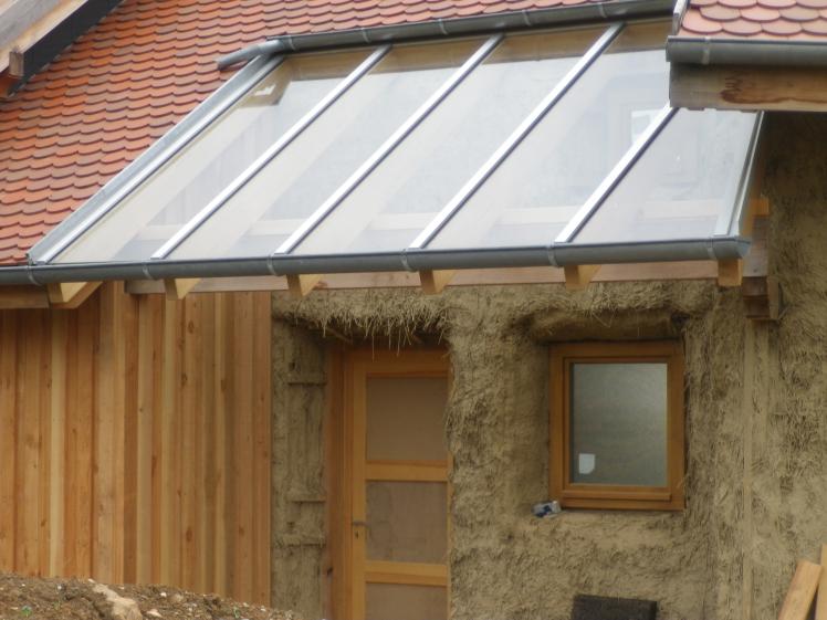 Maison en paille, matériaux naturels, écologiques