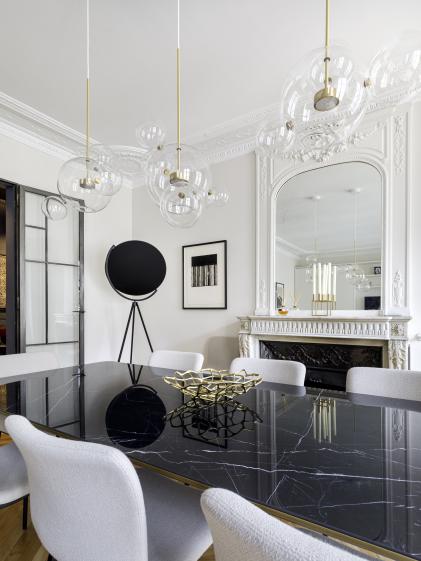 salle à manger/cheminée/ suspension bolle giopato&coombes - photo de Thibault Pousset