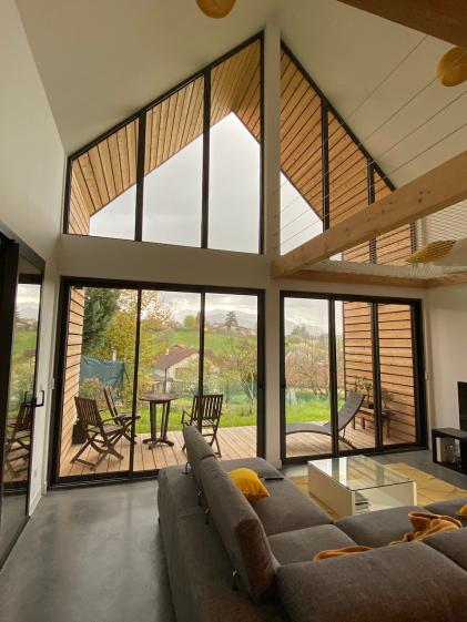 Vue d'intérieur niveau 0  (côté vitres)