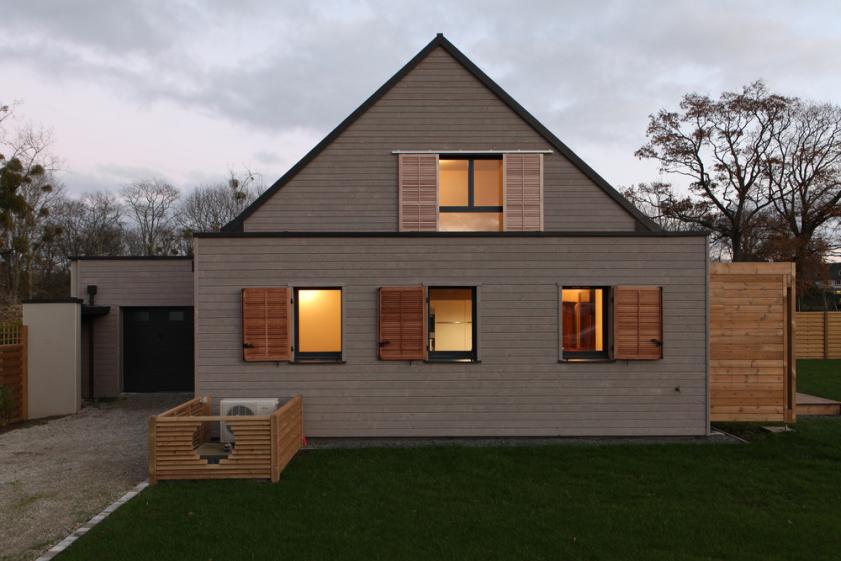 Maison bois bioclimatique RT 2012 à  Plumergat