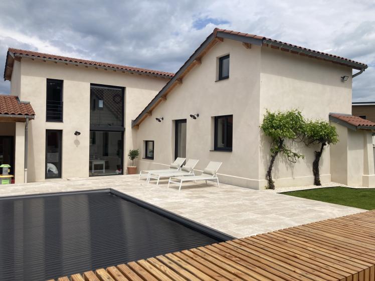 Petite maison devenue grande