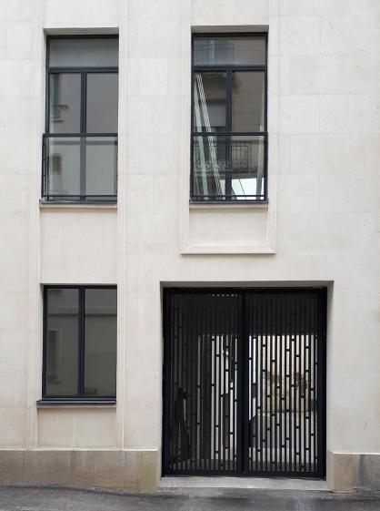 Portail sur rue