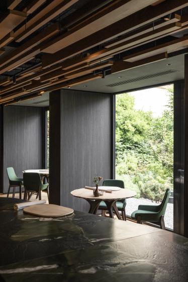 vue intérieure - restaurant gastronomique étoilé
