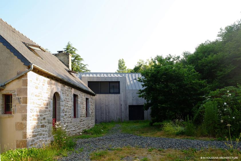 Longère préexistante & extension contemporaine