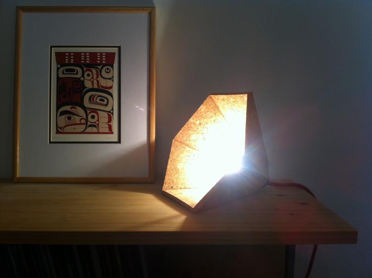 Photo lampe ©j.sage-thomas