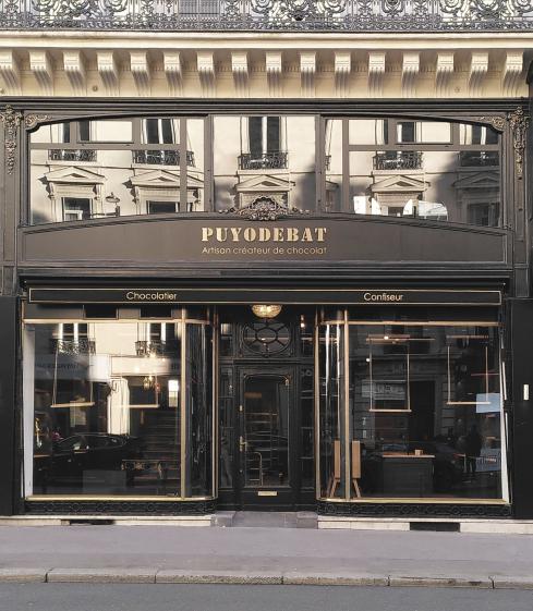 PUYODEBAT PARIS