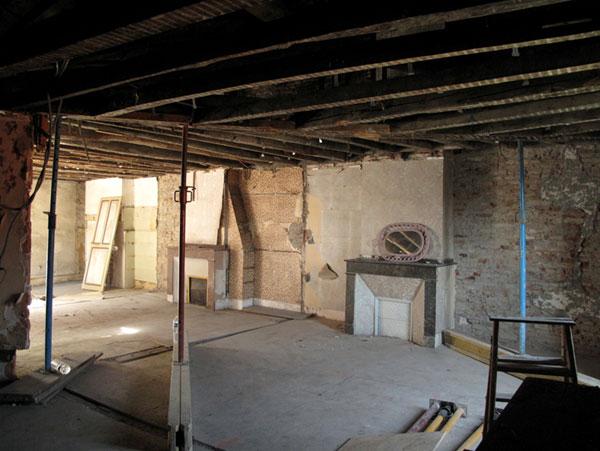 Rénovation totale d'un appartement dans le quartier Compans Cafarelli - travaux en cours > appartement vidés de toutes ses cloisons - Projet par l'Atelier S architecte et architecte d'intérieur à Toulouse