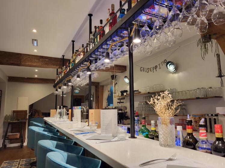 Nouveau bar
