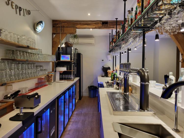 Arrière bar