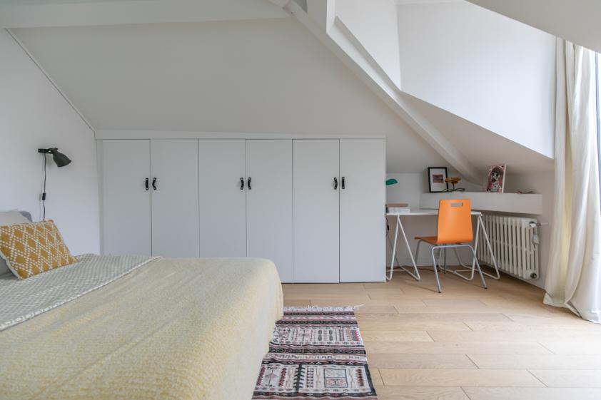 chambre master avec placards menuisés 