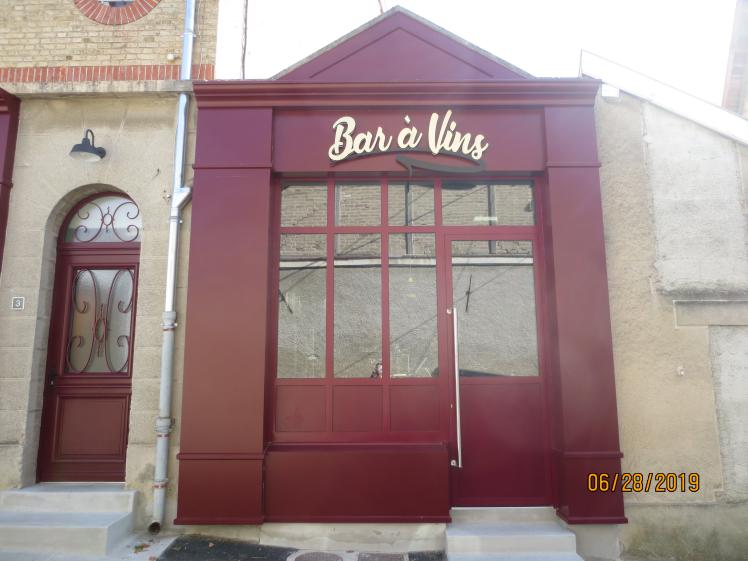 FACADE BAR