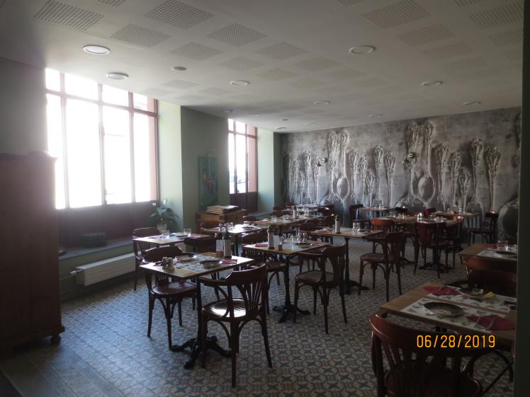 SALLE DU RESTAURANT 