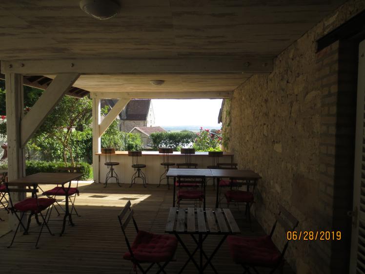 LA TERRASSE 