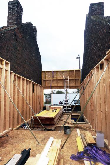 Chantier - Montage des murs et planchers en ossature bois