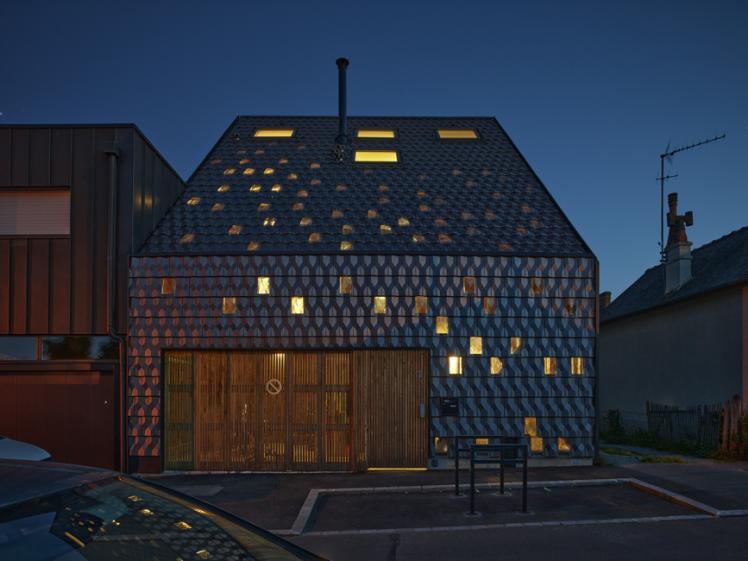 Maison Diamant, vue de nuit