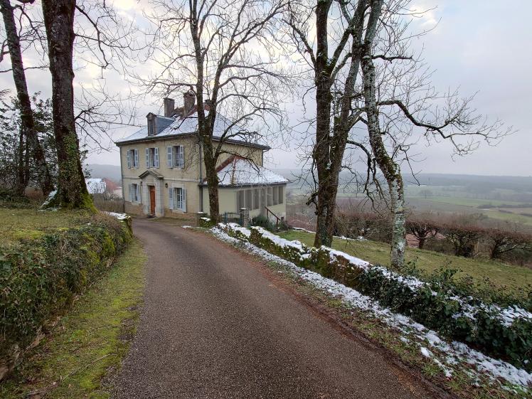 Vue du projet avec les reliefs jurassien en fond