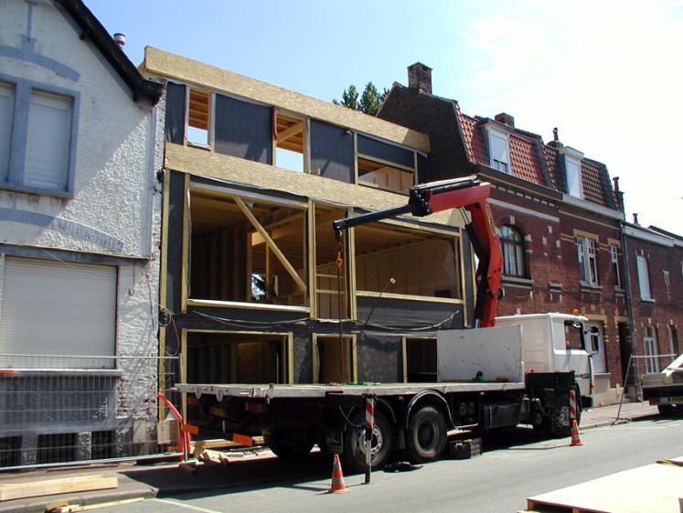 Phase chantier : montage de l'ossature  bois